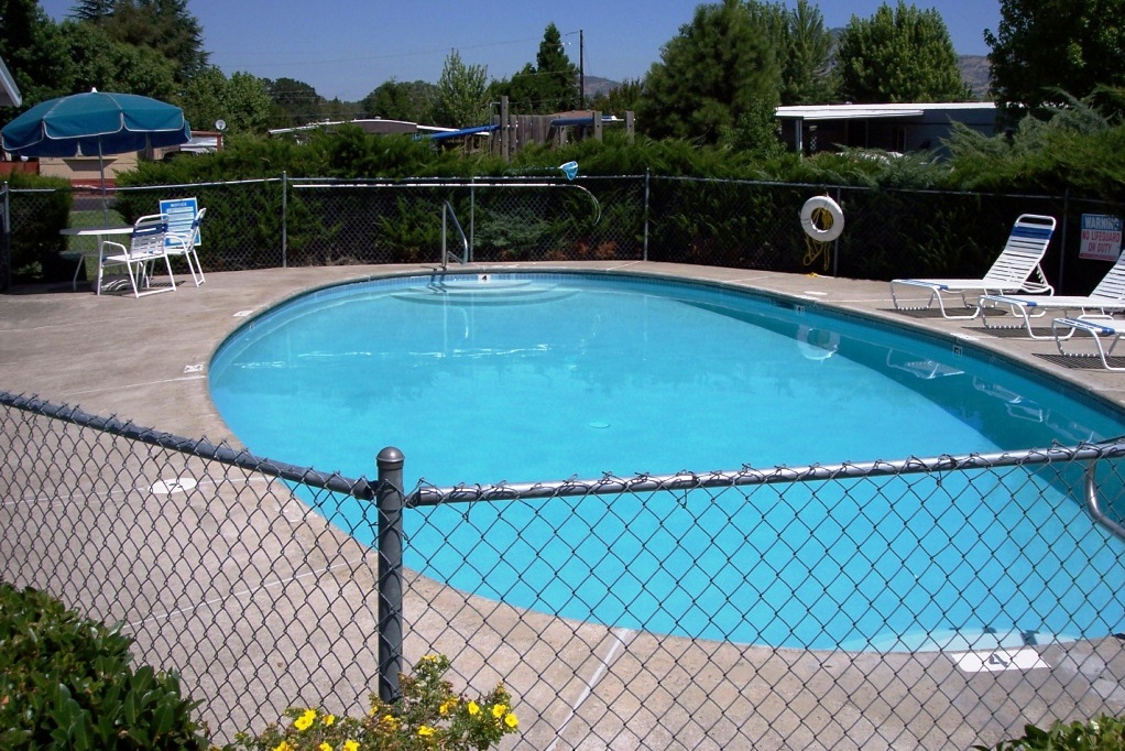 Pacific Village Mobile Manor